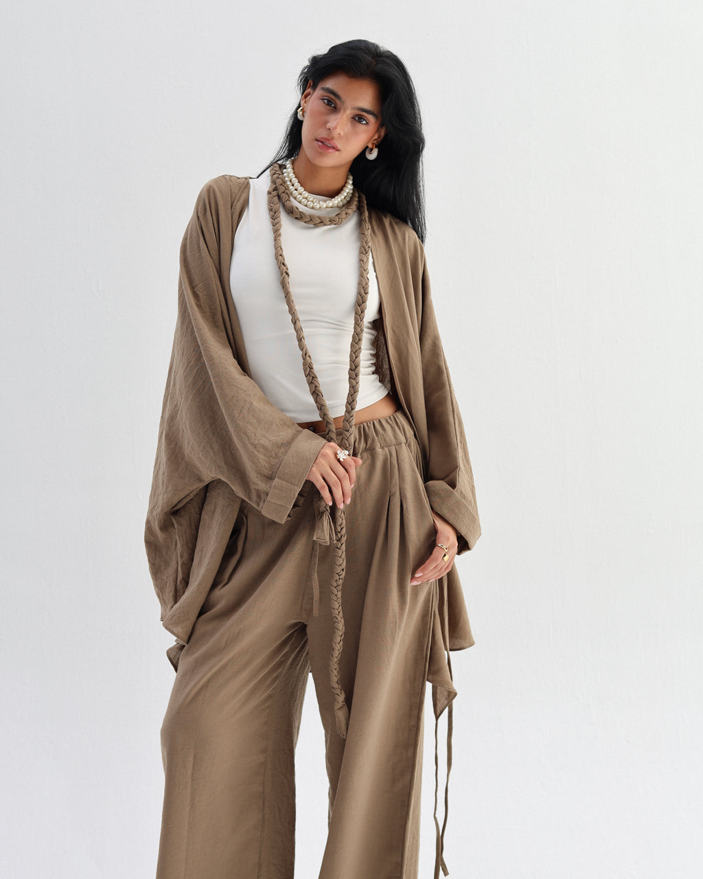 The braided waist set in khaki