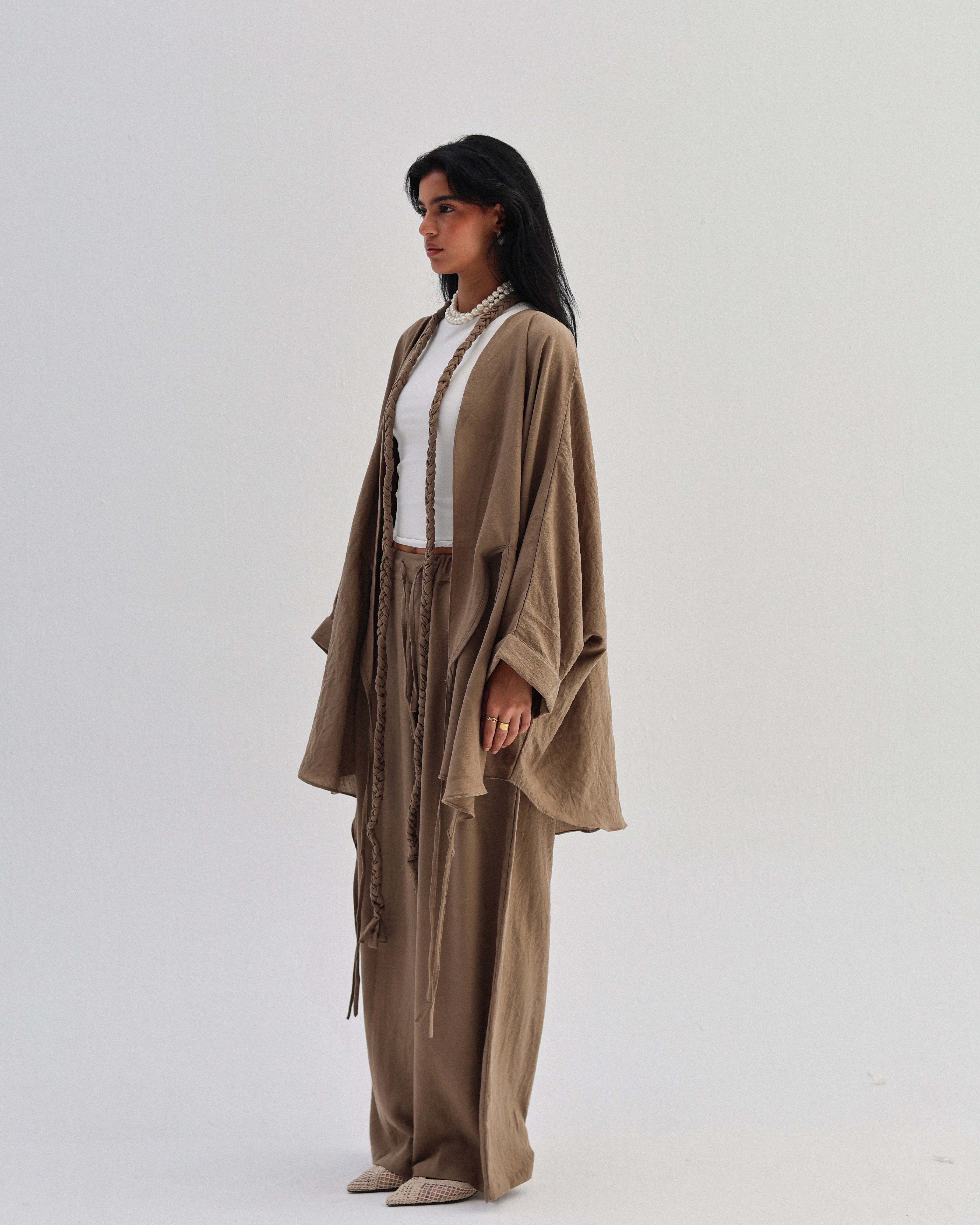 The braided waist set in khaki