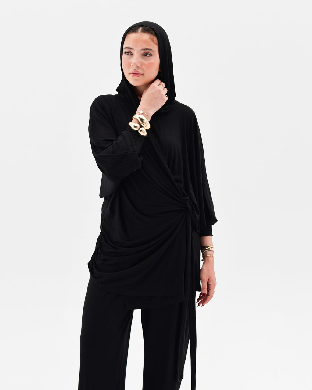The hooded set in black