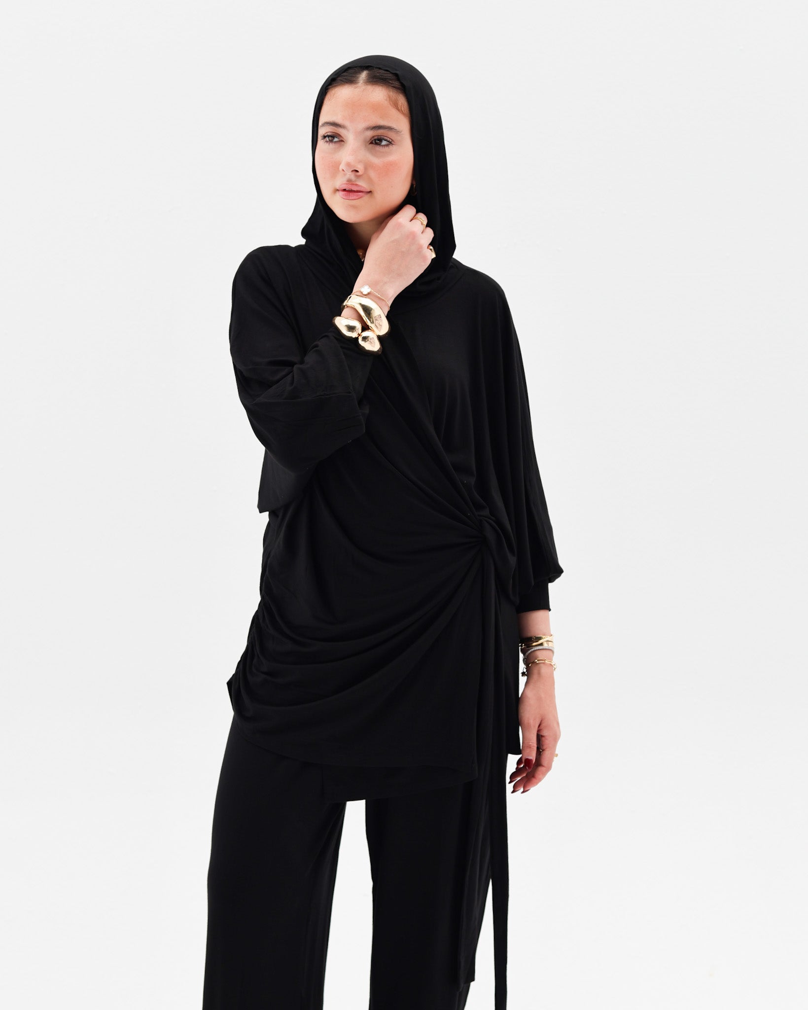 The hooded set in black